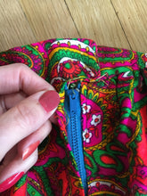 Load image into Gallery viewer, 1960’s Vintage Bright Paisley Skirt