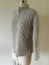 Load image into Gallery viewer, Fisherman’s Zip Cardigan Sweater in Grey Wool