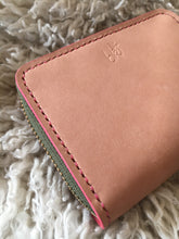 Load image into Gallery viewer, Veg Tan Leather Zip Wallet Detail