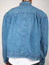 Load image into Gallery viewer, 1980s - 90s Medium Wash Snap Detail Denim Jacket
