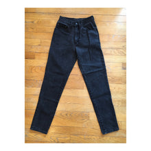 Load image into Gallery viewer, Vintage 90s Pepe Jeans Cathy Taper Leg Jeans