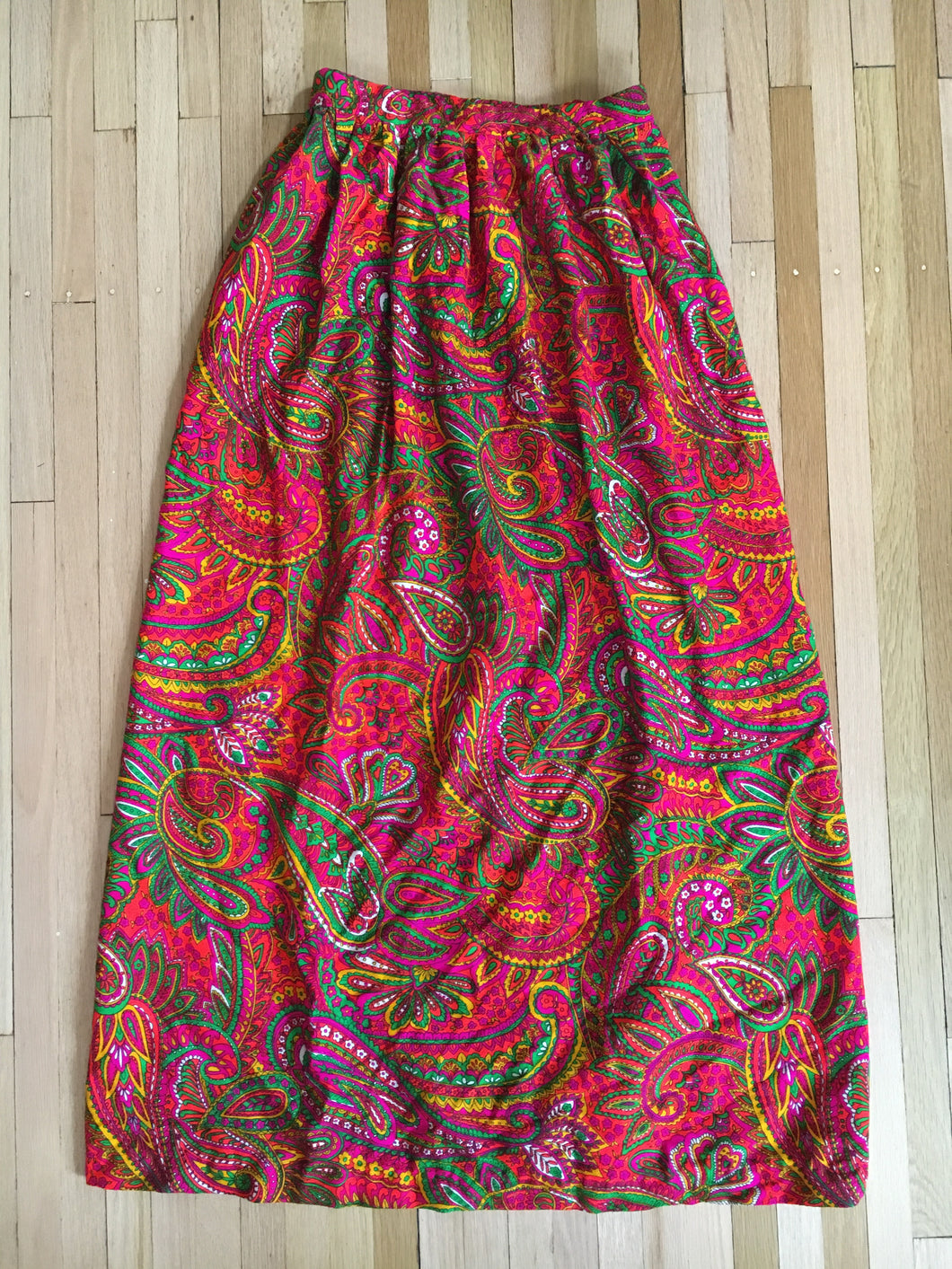 1960’s Vintage Bright Paisley Skirt