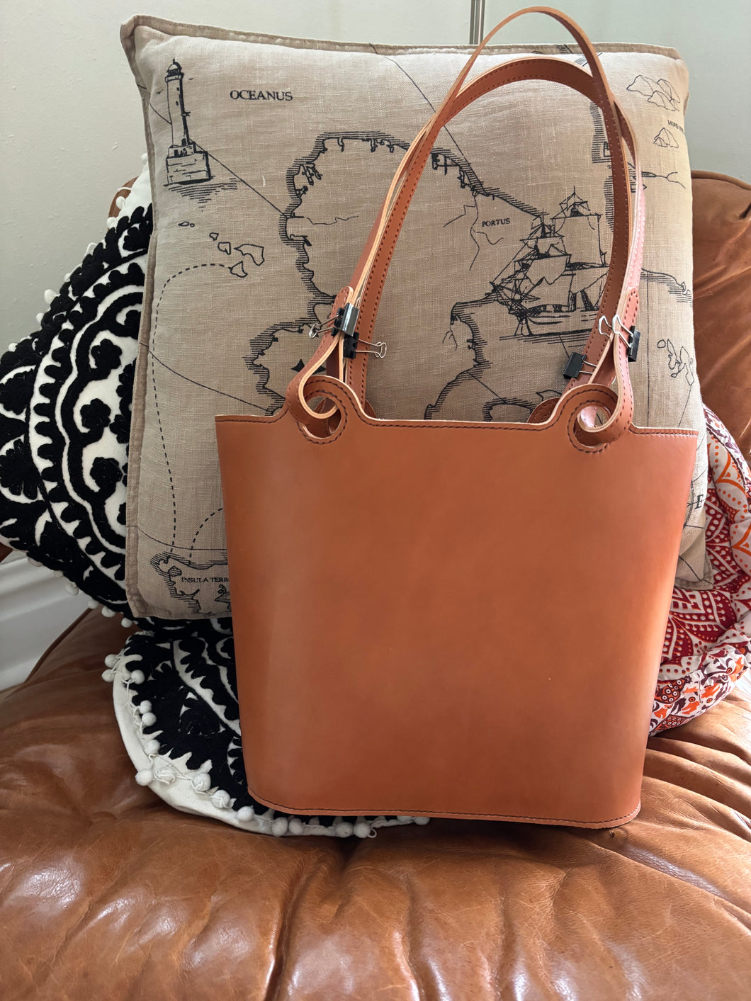 Evvie Tote