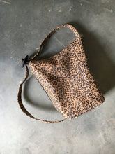 Load image into Gallery viewer, Shoulder Bucket / Sling Bag in Leopard
