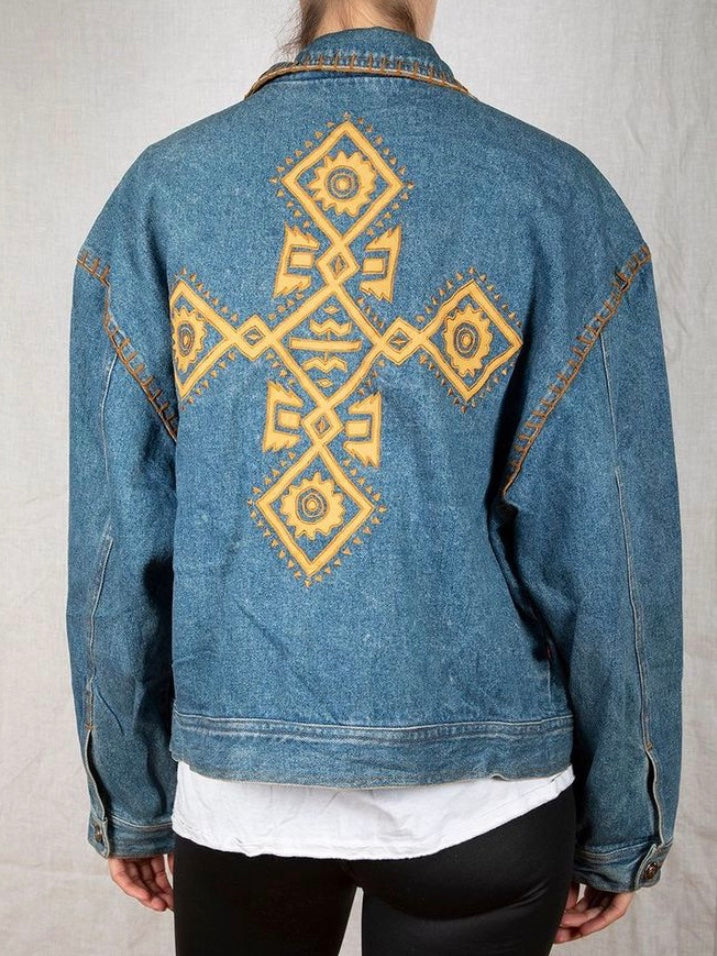 1980s - 90s Medium Wash Denim Jacket with Stitching and Appliqué – Britta  Keenan