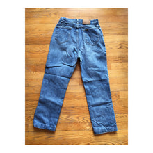 Load image into Gallery viewer, Vintage Lee Medium Wash High Rise Straight Leg Jeans Size 14

