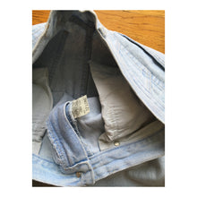 Load image into Gallery viewer, Lee Light Wash High Rise Tapered Jeans Size 12
