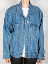 Load image into Gallery viewer, 90s Bill Blass Medium Wash Denim Jacket
