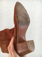 Load image into Gallery viewer, Brown Suede Western Boots
